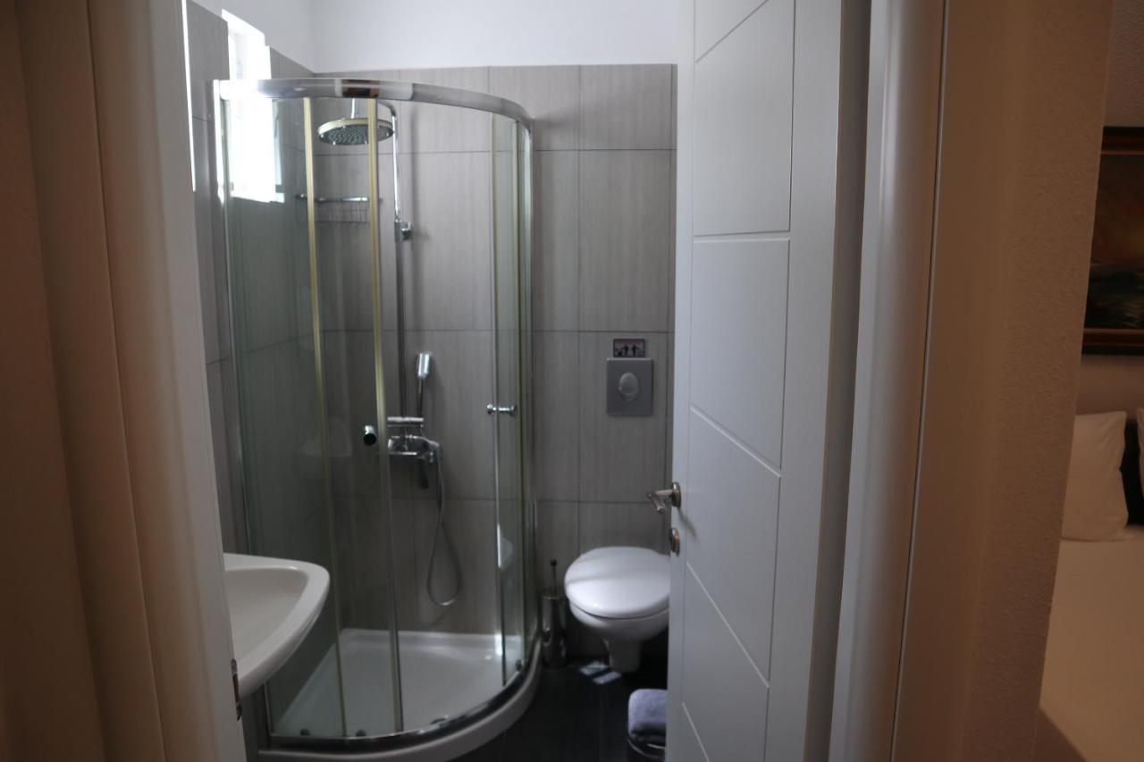 Anna'S Place Rooms Ηρακλειά Εξωτερικό φωτογραφία